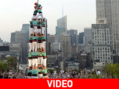 Ανθρώπινος Πύργος στο κέντρο της Νέας Υόρκης